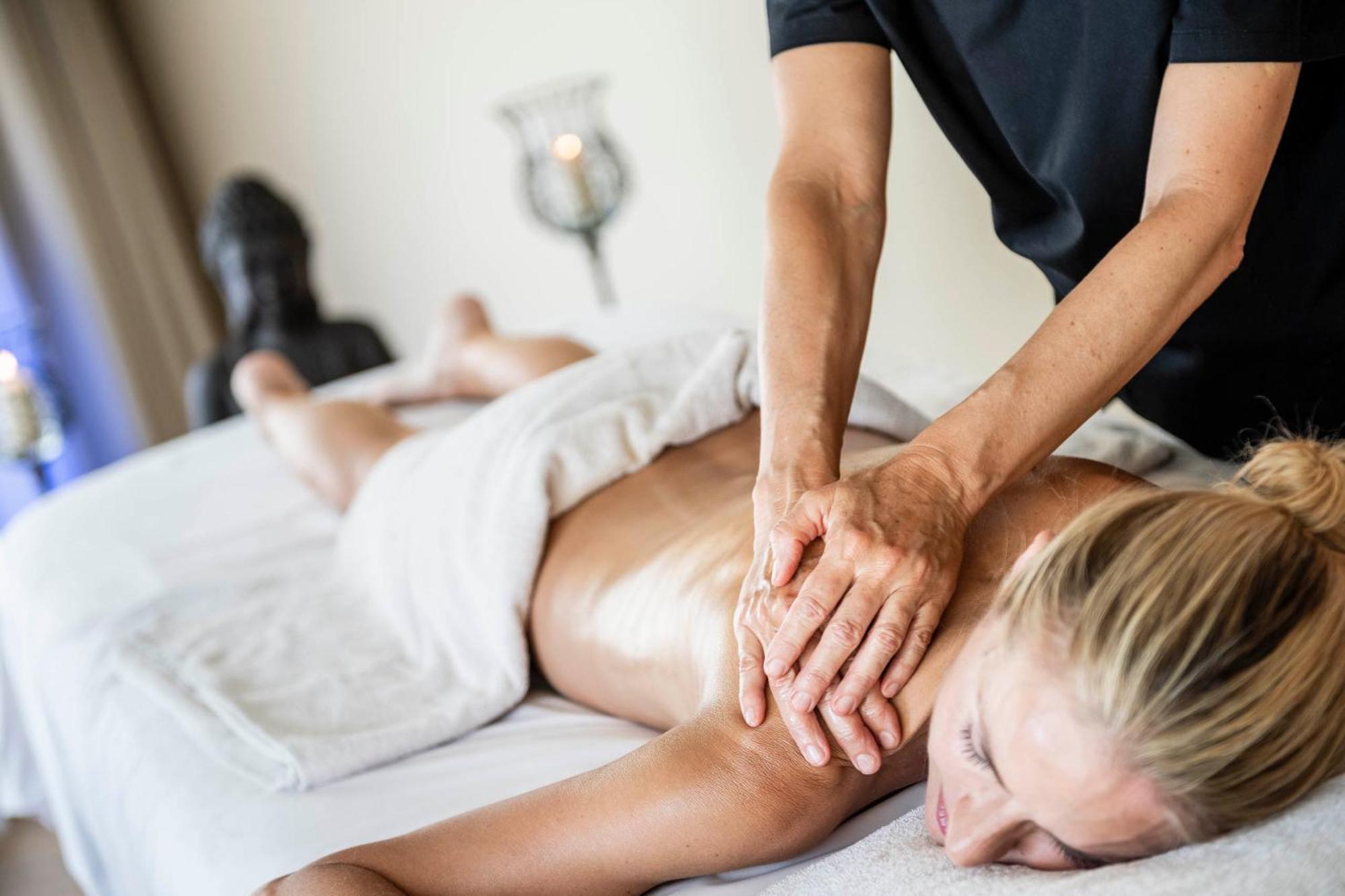 Mirabell Dolomites Hotel - Luxury Ayurveda & Spa Olang Екстериор снимка
