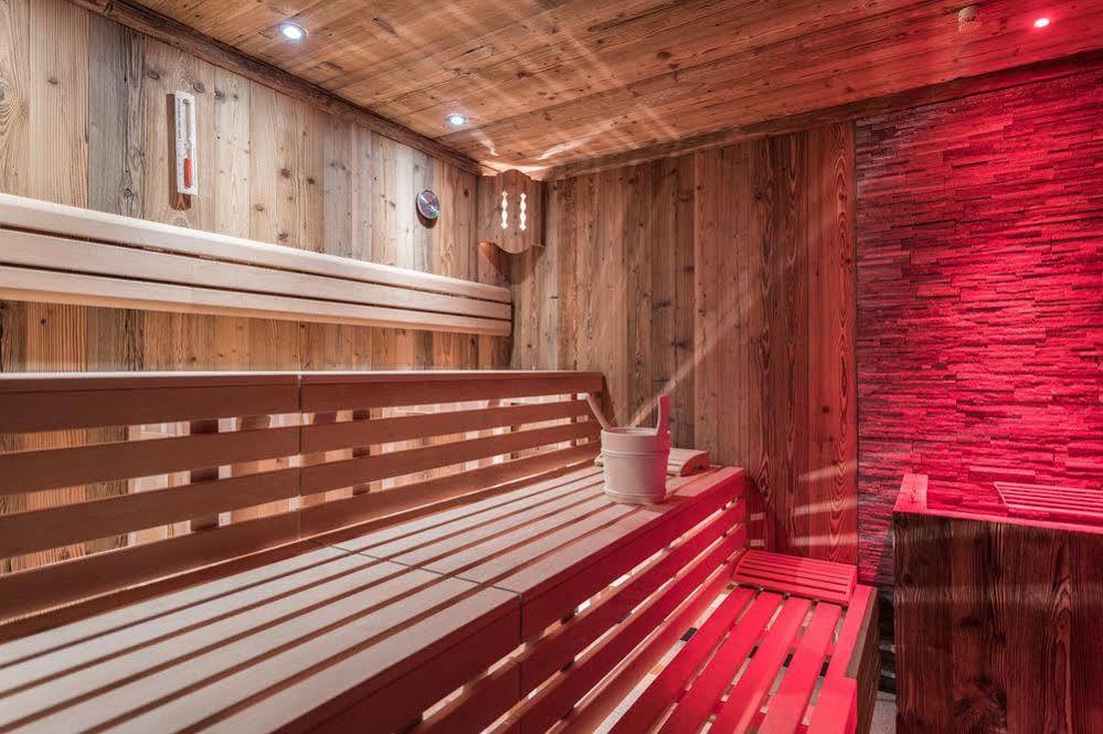 Mirabell Dolomites Hotel - Luxury Ayurveda & Spa Olang Екстериор снимка